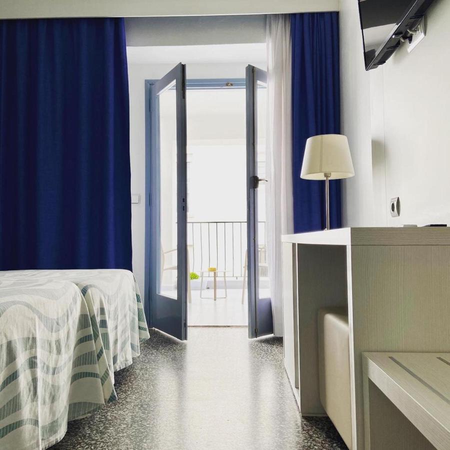 Hostal Pitiusa Ибиса Екстериор снимка