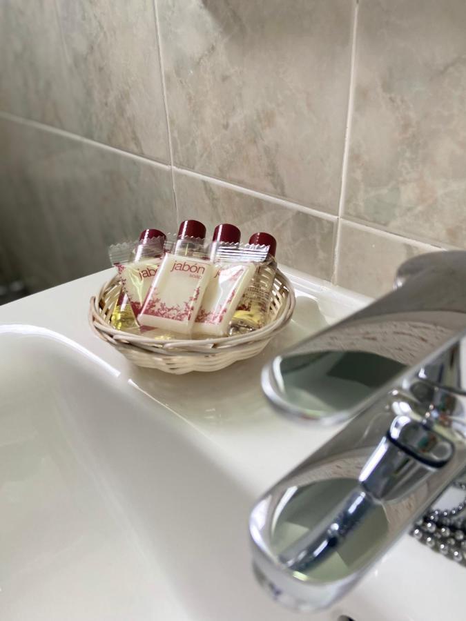 Hostal Pitiusa Ибиса Екстериор снимка