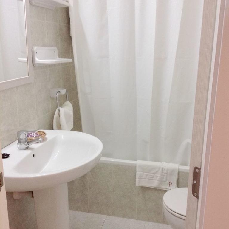 Hostal Pitiusa Ибиса Екстериор снимка