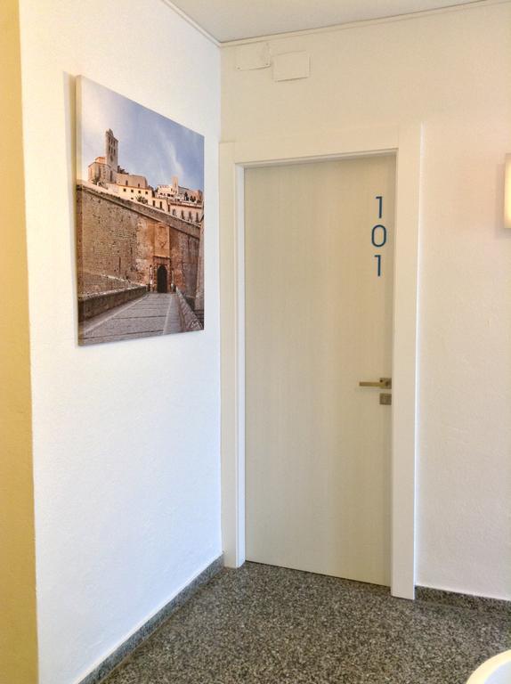 Hostal Pitiusa Ибиса Екстериор снимка
