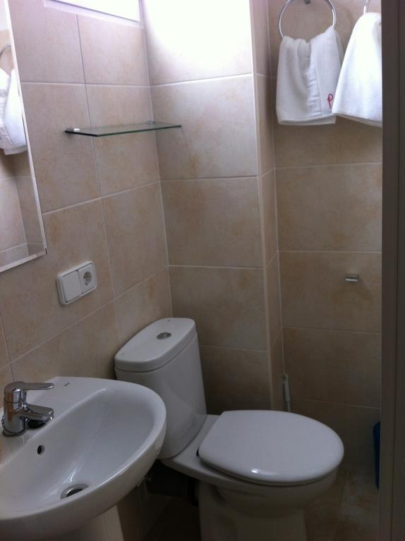 Hostal Pitiusa Ибиса Екстериор снимка