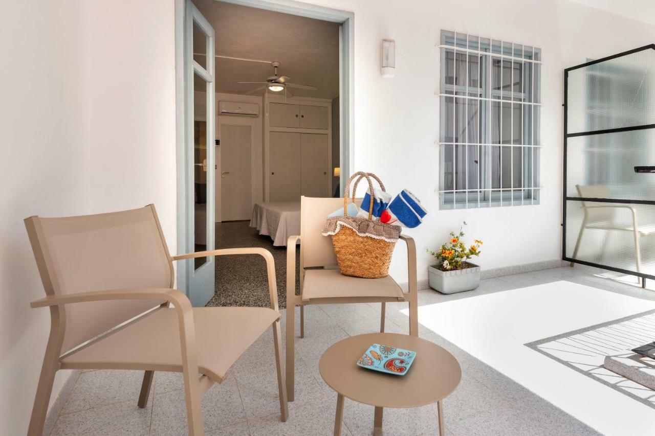 Hostal Pitiusa Ибиса Екстериор снимка